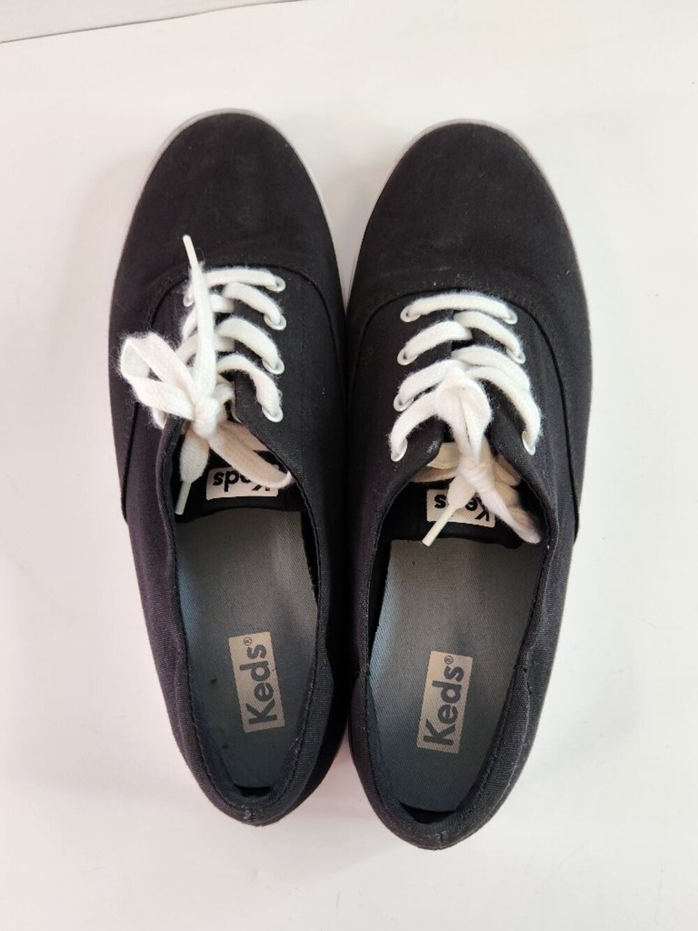 Keds Sneakers Womens Size 8 Black / White